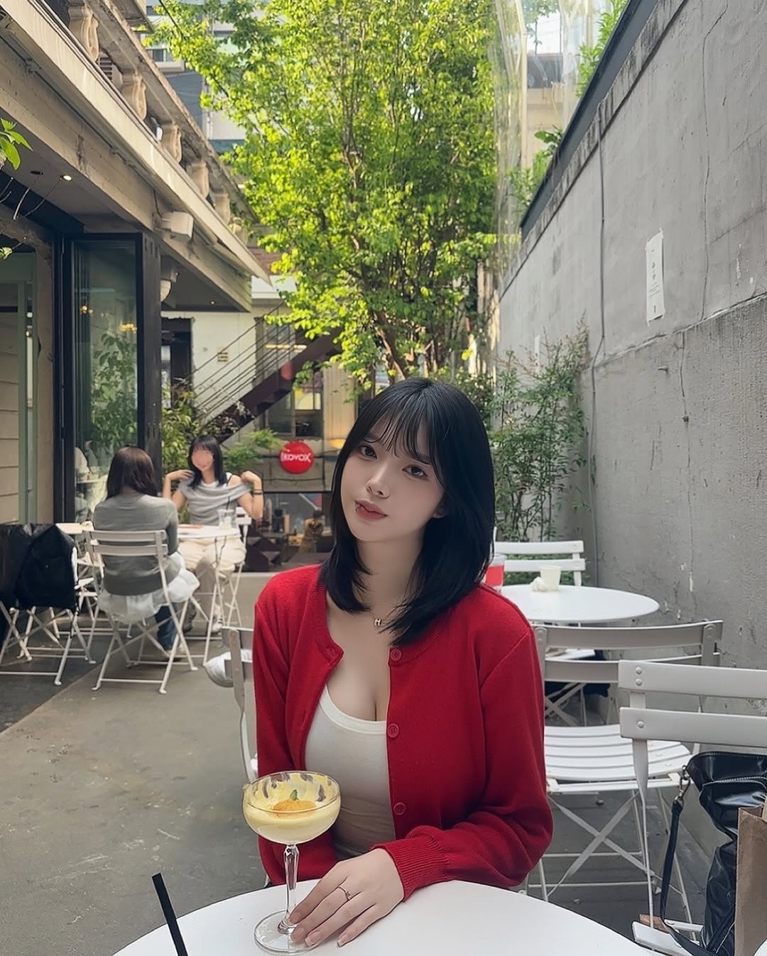 다은